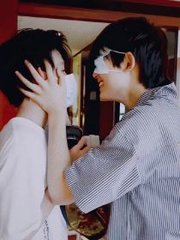 45分钟男生女生拔萝卜