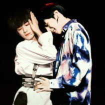 林小喜女儿乖乖把腿张开